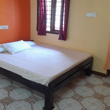 Villa Umar Homestay Ποντισερί Εξωτερικό φωτογραφία
